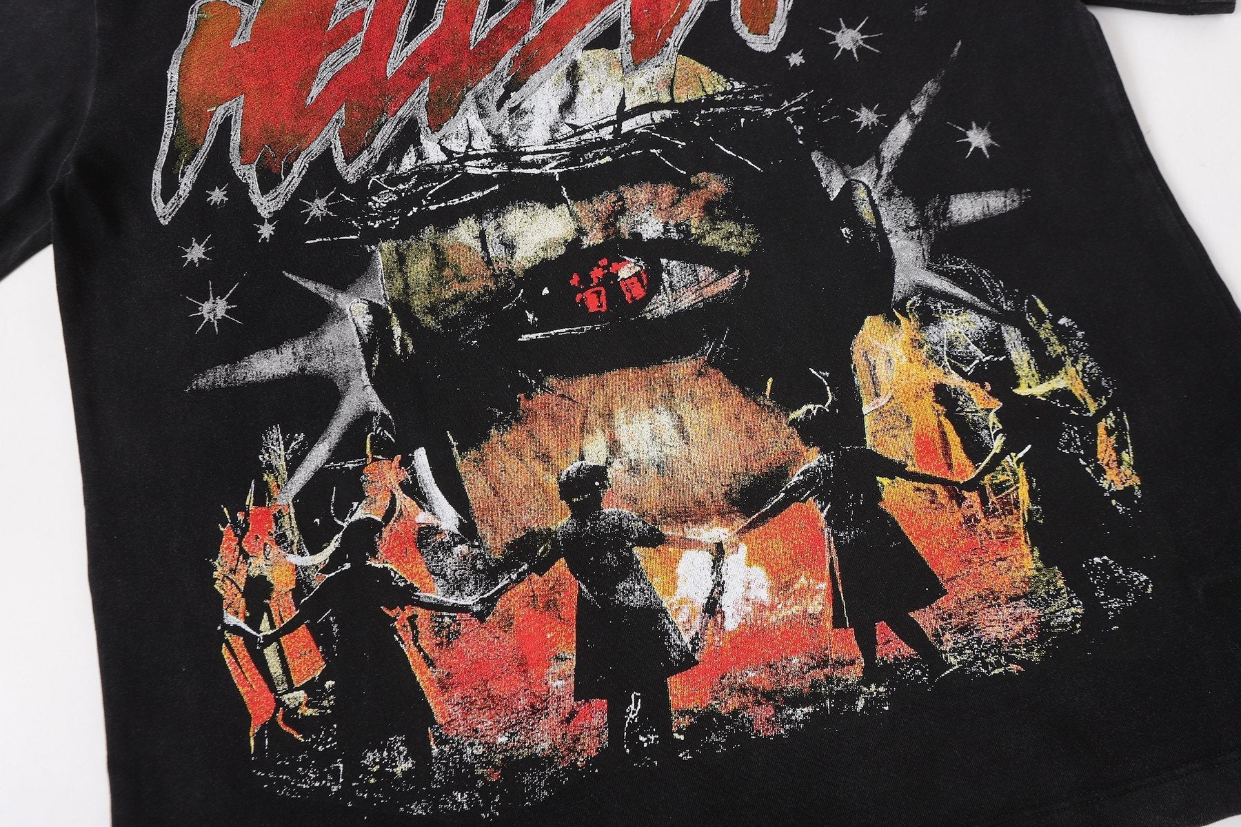 Hellstar Red Graphic Short-Sleeve T-Shirt — detail