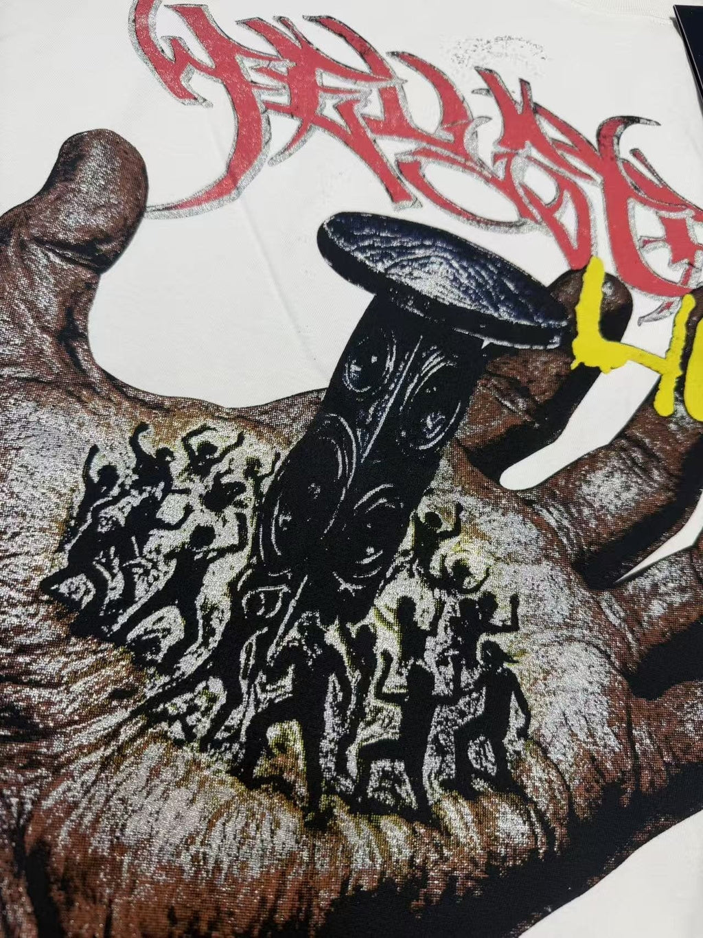 Hellstar Live Graffiti Graphic T-Shirt — detail