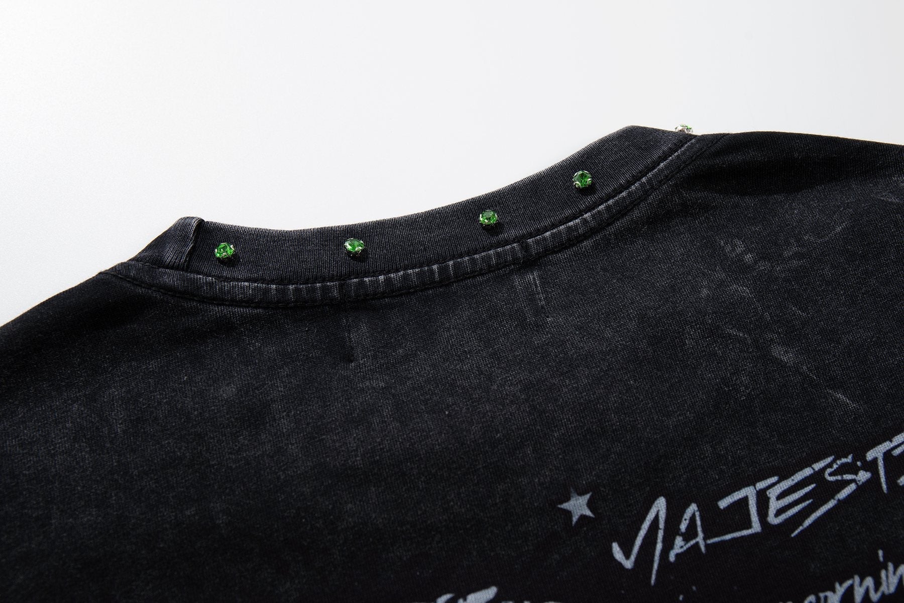 MAJESTIK New York Skull Graphic Sleeveless T-Shirt — detail