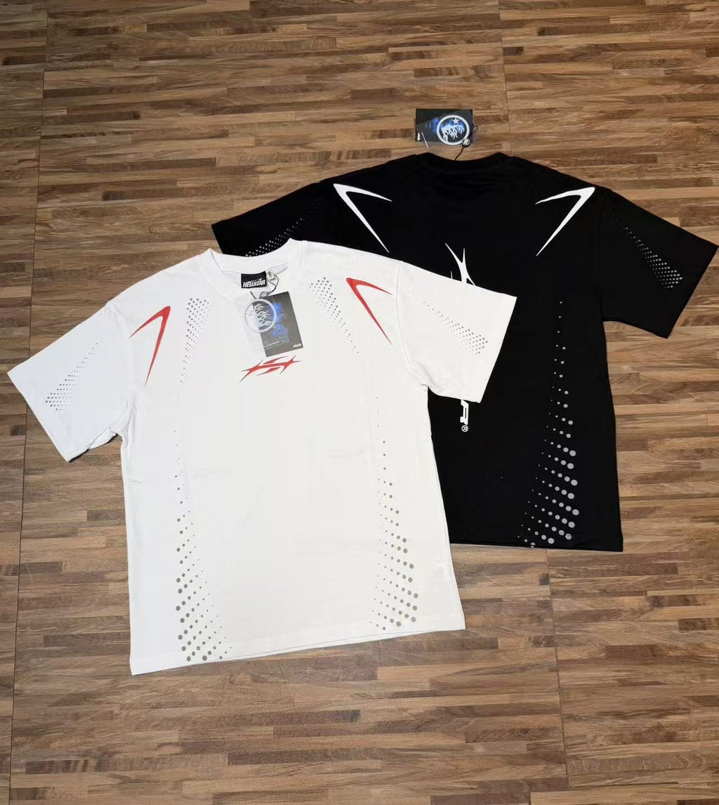 Hellstar Shoulder Graphic Dot Detail T-Shirt — comparison