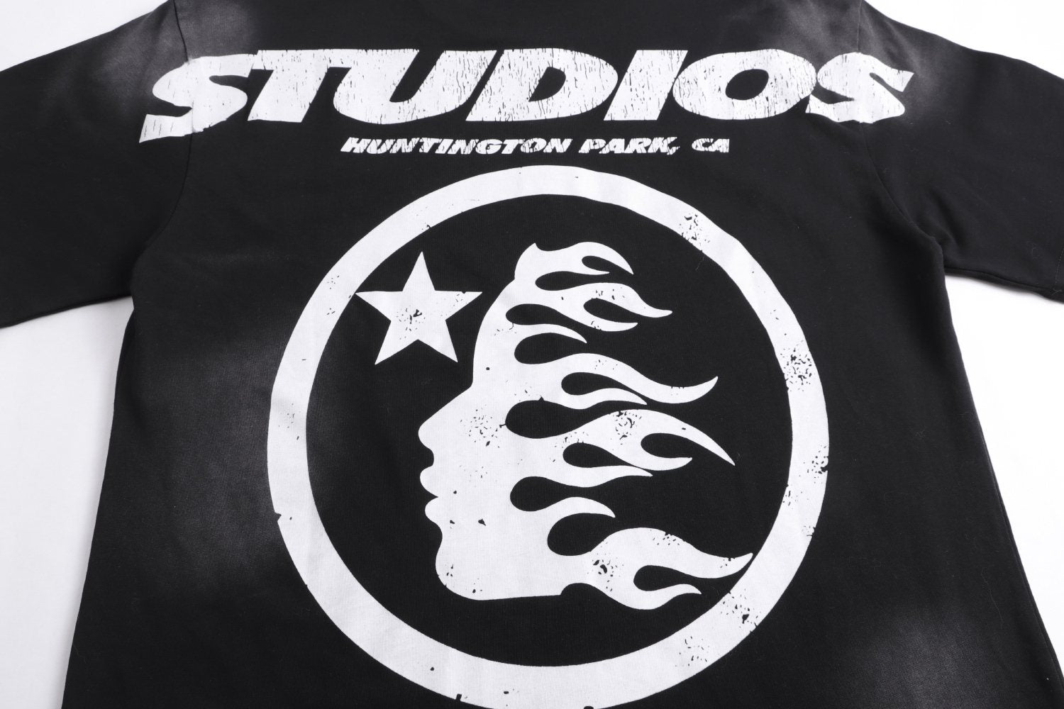 Hellstar Flaming Head Graphic T-Shirt — detail