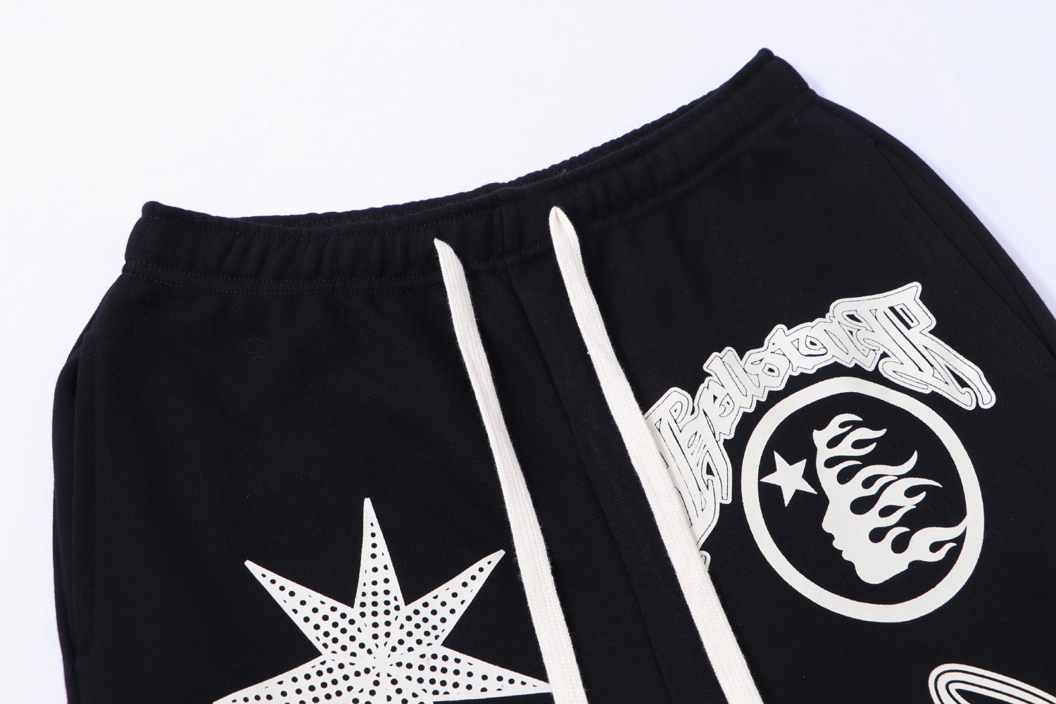 Hellstar Star Graphic Flared Pants — detail