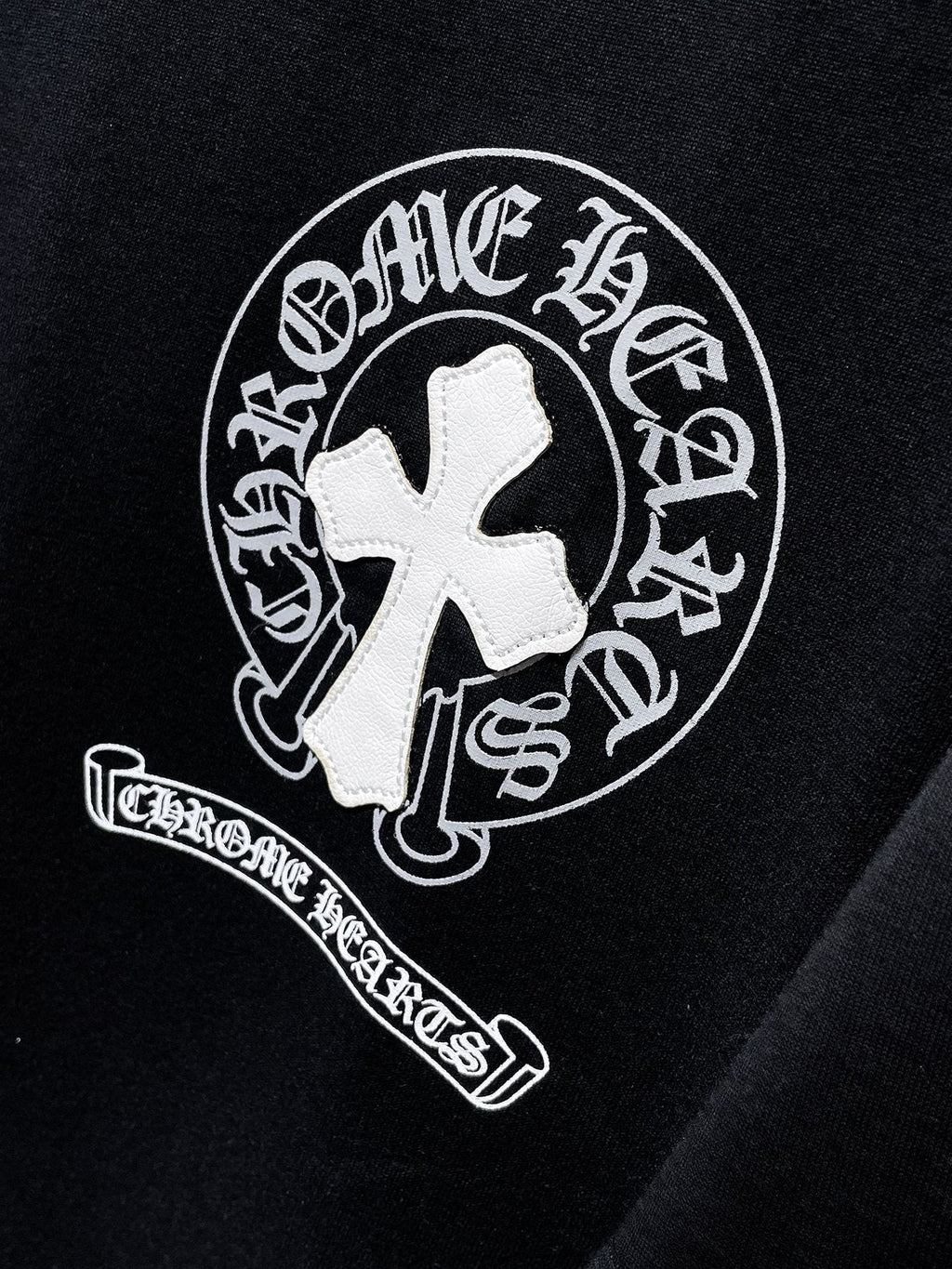 Chrome Hearts Cross Graphic Short-Sleeve T-Shirt — detail