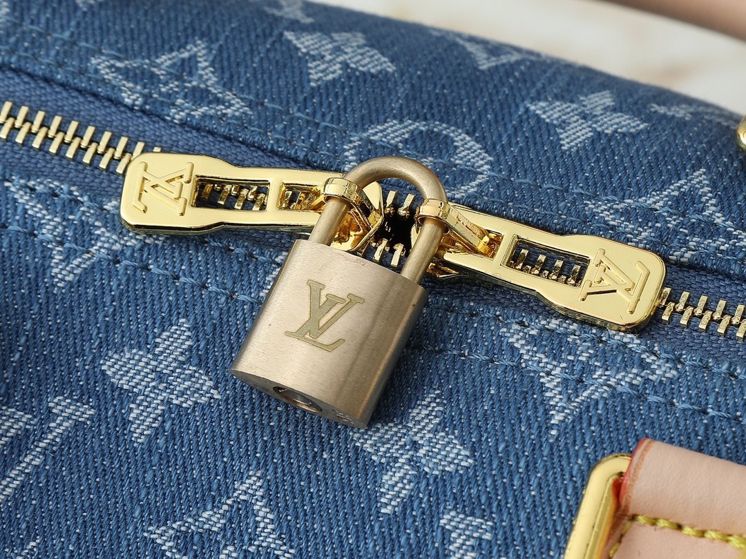 Louis Vuitton Speedy Soft Monogram Denim Handbag — detail