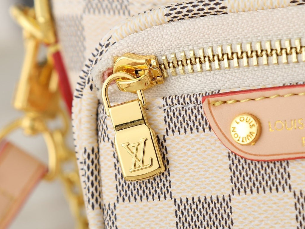 Louis Vuitton Bumbag Checkerboard Crossbody Bag — detail