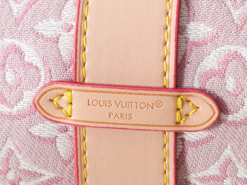 Louis Vuitton Pochette Mia Pink and White Monogram Shoulder Bag — detail