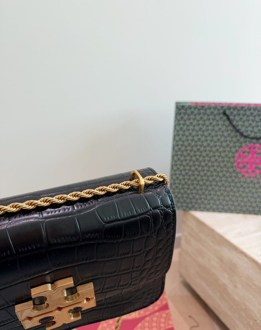 Tory Burch Eleanor Chain-Strap Flap Bag — detail