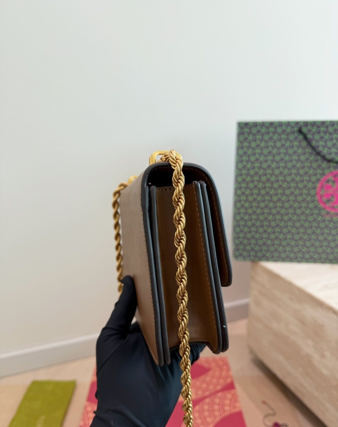 Tory Burch Eleanor Chain-Strap Flap Bag — side