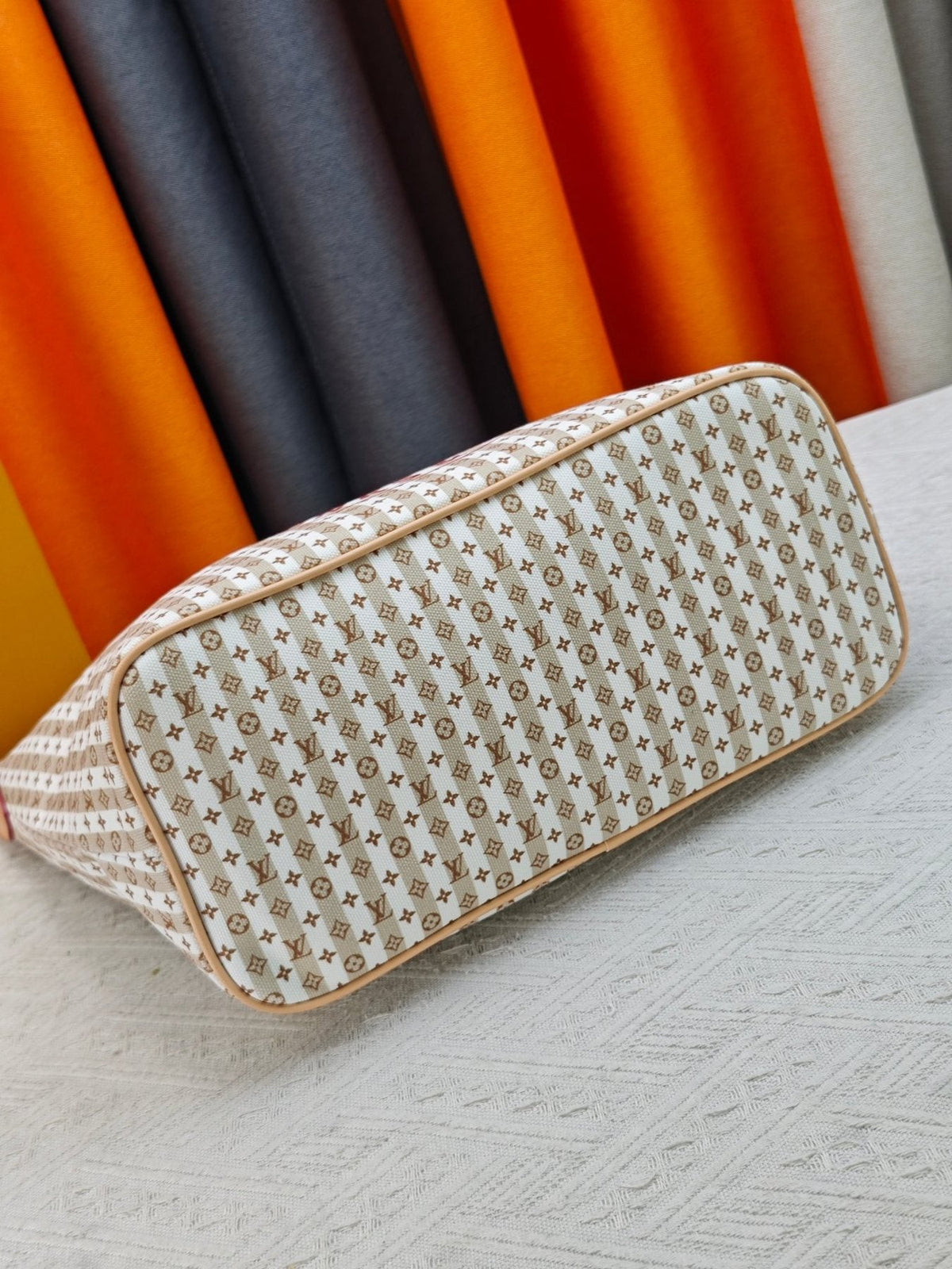 Louis Vuitton LineUp MM Monogram Shoulder Bag — detail