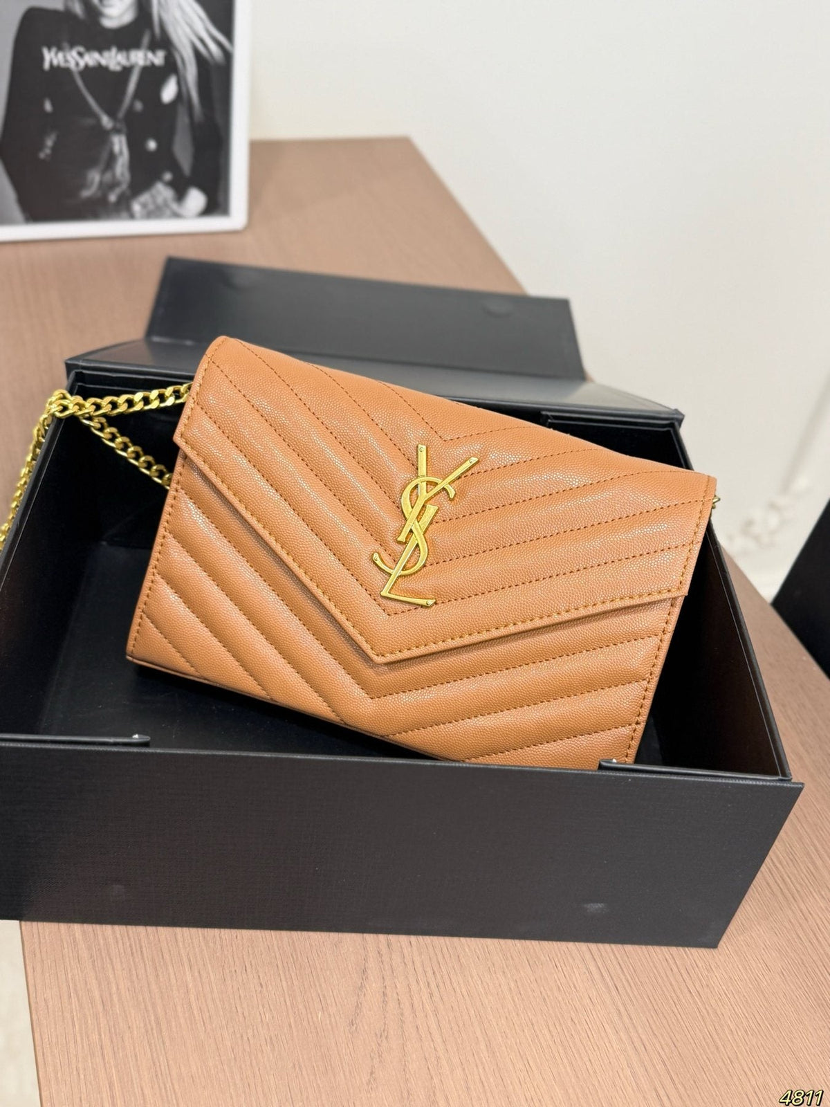Saint Laurent Chevron-Quilted Envelope Chain Bag — front