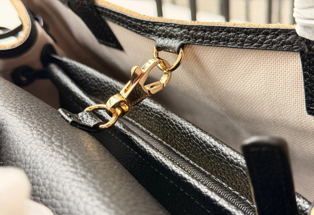 Chanel Contrast-Flap Baguette Shoulder Bag — detail