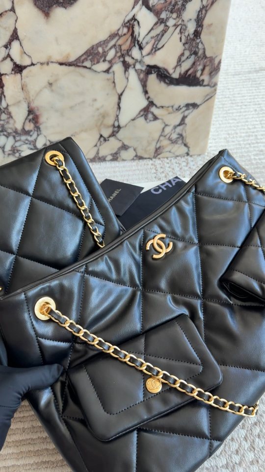 Chanel Quilted Chain-Strap Shoulder Bag with Twin Front Pockets — detail