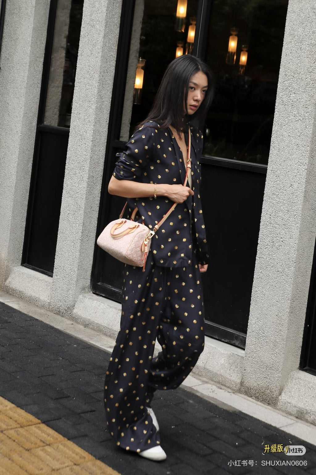 Louis Vuitton Speedy Monogram Barrel Handbag — model
