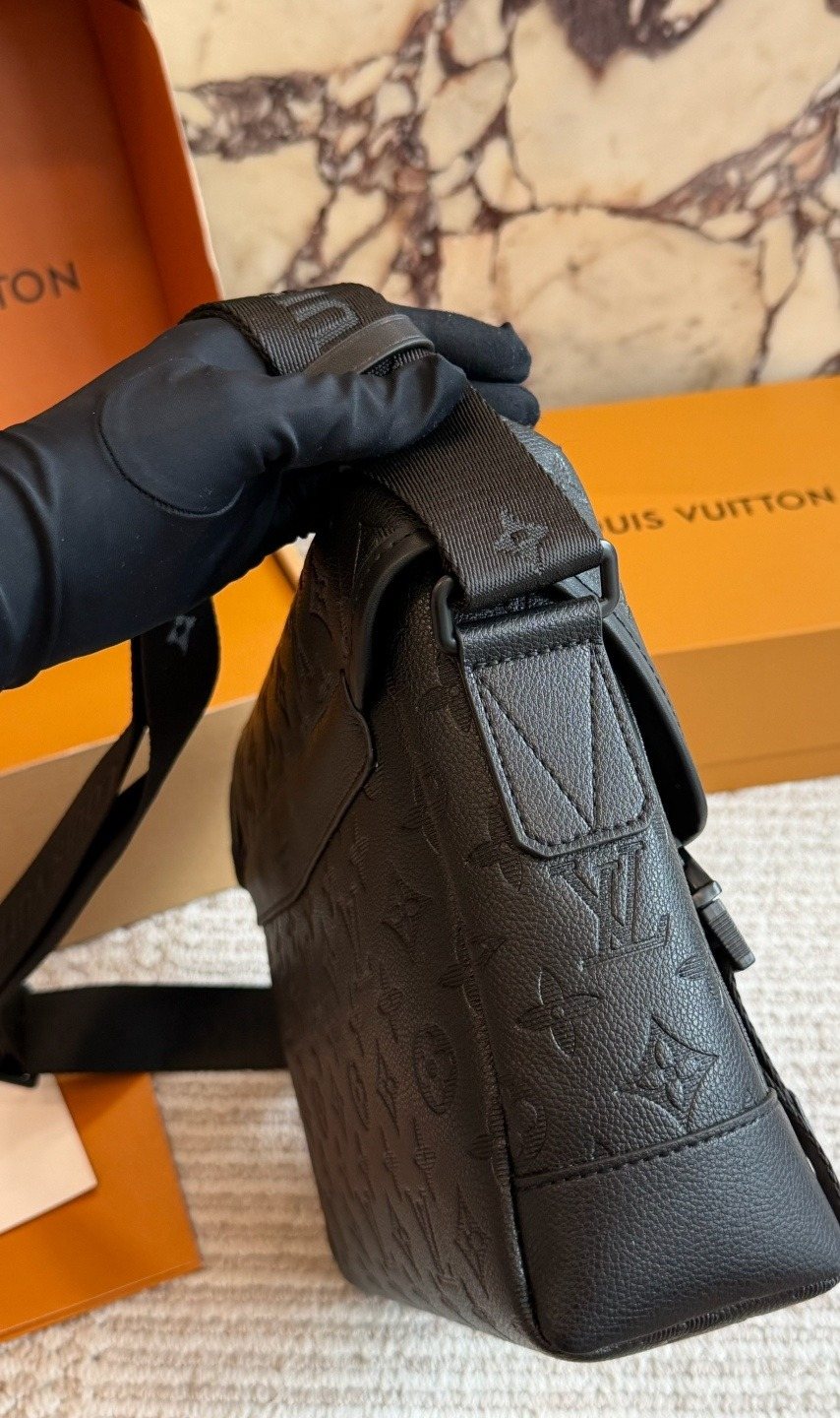 Louis Vuitton Monogram Buckle-Tab Messenger Bag — side