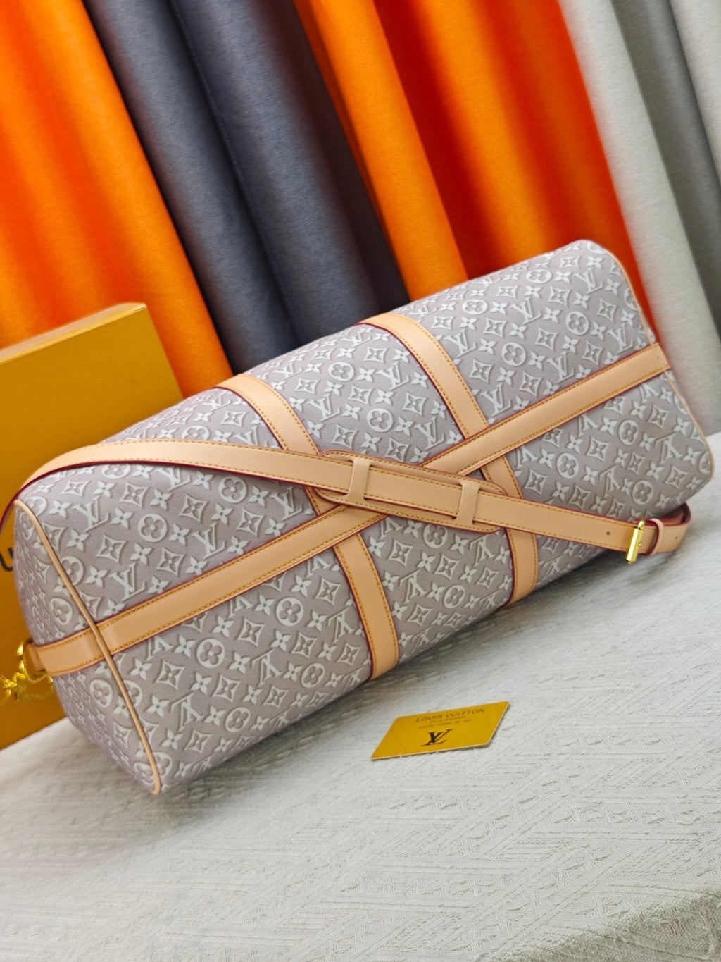 Louis Vuitton Keepall Bandoulière Monogram Duffel Bag — detail