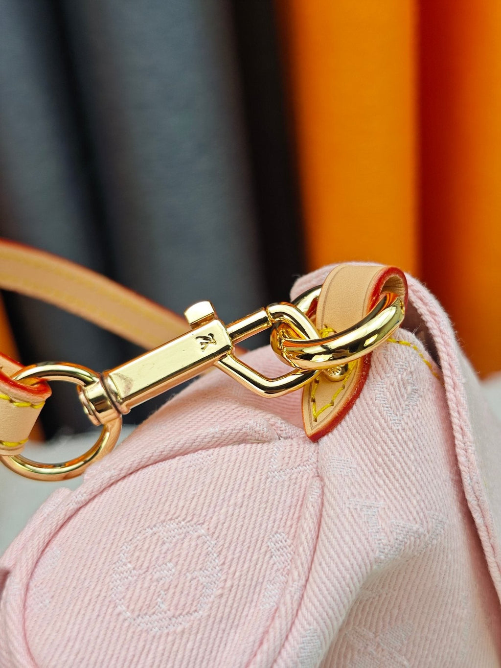 Louis Vuitton Pink Monogram Flap Shoulder Bag — detail