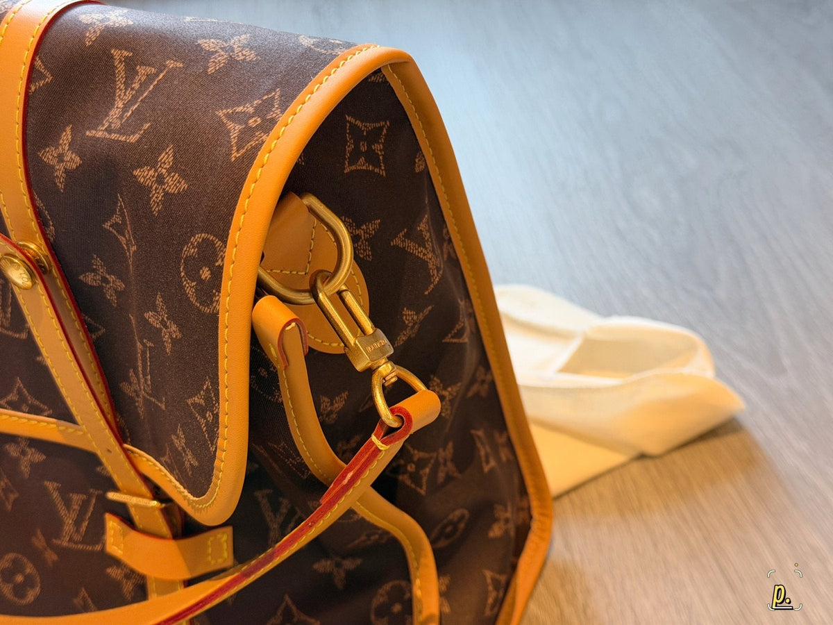 Louis Vuitton Jet Lag Monogram Messenger Bag — side