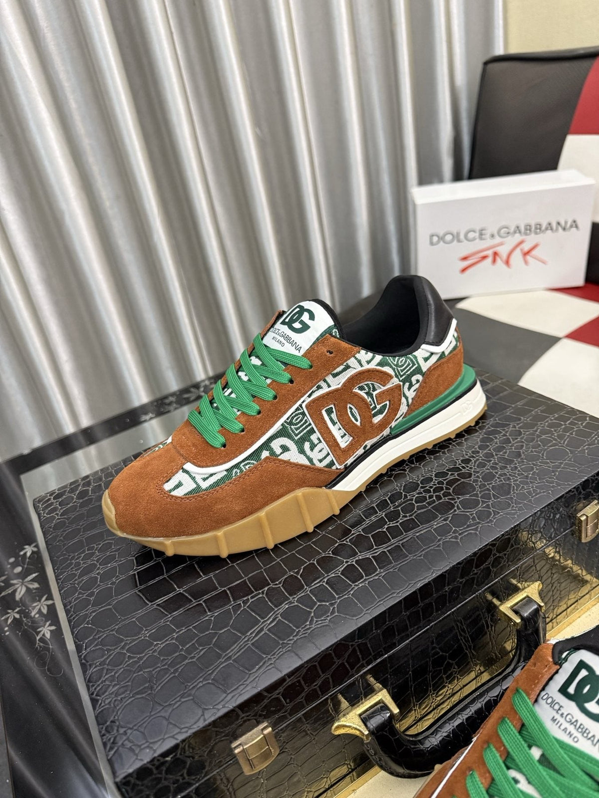 Dolce & Gabbana Patterned Low-Top Sneakers — front